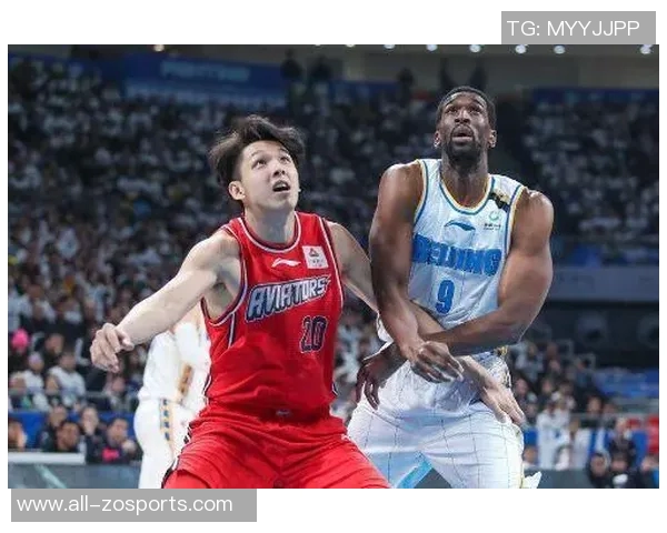 文班真不好对付武切维奇三分表现出色却内线失准贡献全面数据