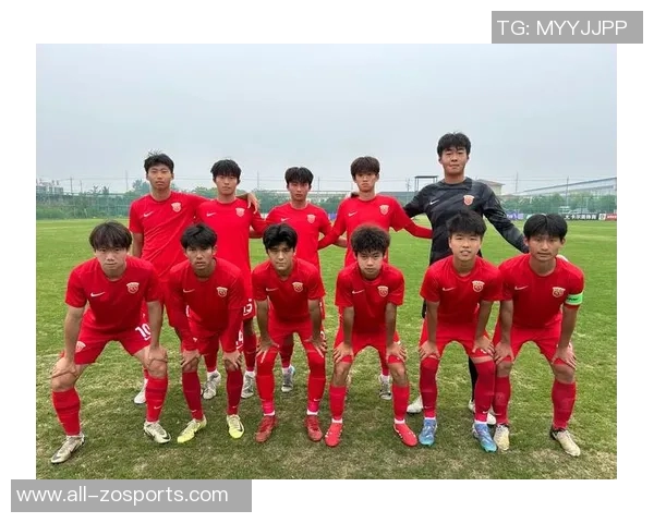 上海海港U15队在青少年精英联赛第二阶段以3比0战胜北京国安U15队展现强劲实力